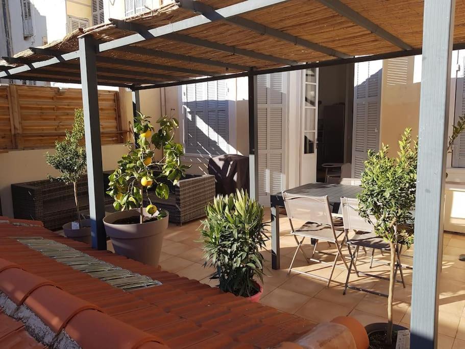 Superbe 2 Pieces Avec Grande Terrasse, Classe *** 마르세유 외부 사진